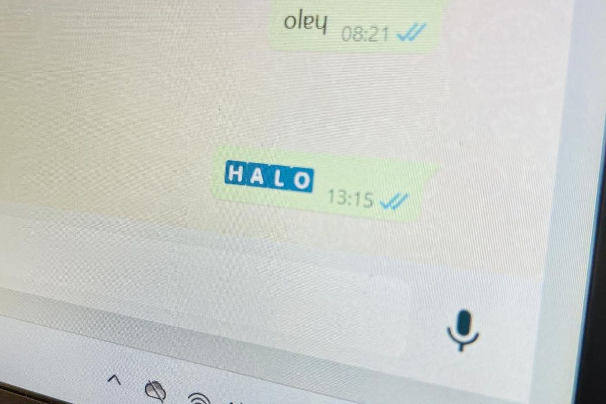 tulisan berwarna, cara membuat tulisan berwarna di WhatsApp tanpa aplikasi, bagaimana cara membuat tulisan berwarna di WA, Cara membuat tulisan berwarna di WA tanpa aplikasi, Trik Bikin Tulisan Berwarna di WhatsApp Tanpa Aplikasi Tambahan, Mudah, 1. Cara membuat tulisan berwarna di WA via Dardura, 2. Cara membuat tulisan berwarna di WhatsApp via Lingojam, 3. Cara membuat tulisan berwarna di WhatsApp via Gypu, 4. Cara membuat tulisan berwarna di WA via Coolsymbol, 5. Cara membuat tulisan berwarna di WhatsApp via Instafonts.io