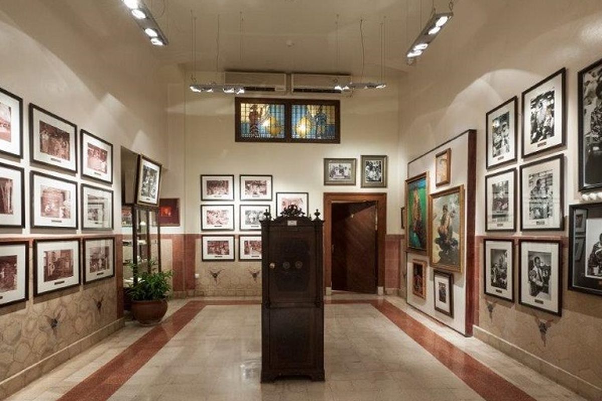 wisata surabaya, Museum, tempat wisata surabaya, museum surabaya, museum di surabaya, apa saja museum di Surabaya, museum Surabaya apa saja, Rekomendasi Wisata Edukatif Surabaya, Seru dan Penuh Sejarah!, 1. Museum Empu Tantular, Jejak Peninggalan Sejarah di Sidoarjo, 2. Museum Kesehatan Dr. Adhyatma, MPH, 3. House of Sampoerna, Kisah Bisnis dari Sebuah Pabrik Rokok Tua, 4. Tugu Pahlawan, Simbol Heroik Arek-arek Suroboyo, 5. Museum Sejarah Indonesia, Wajah Kepemimpinan Negeri, 6. Monumen Jalesveva Jayamahe, Simbol Kejayaan di Laut, 7. Museum Kapal Selam (Monkasel), Menyelami Dunia Bawah Laut, 8. Perpustakaan Medayu Agung, Harta Karun Buku Langka