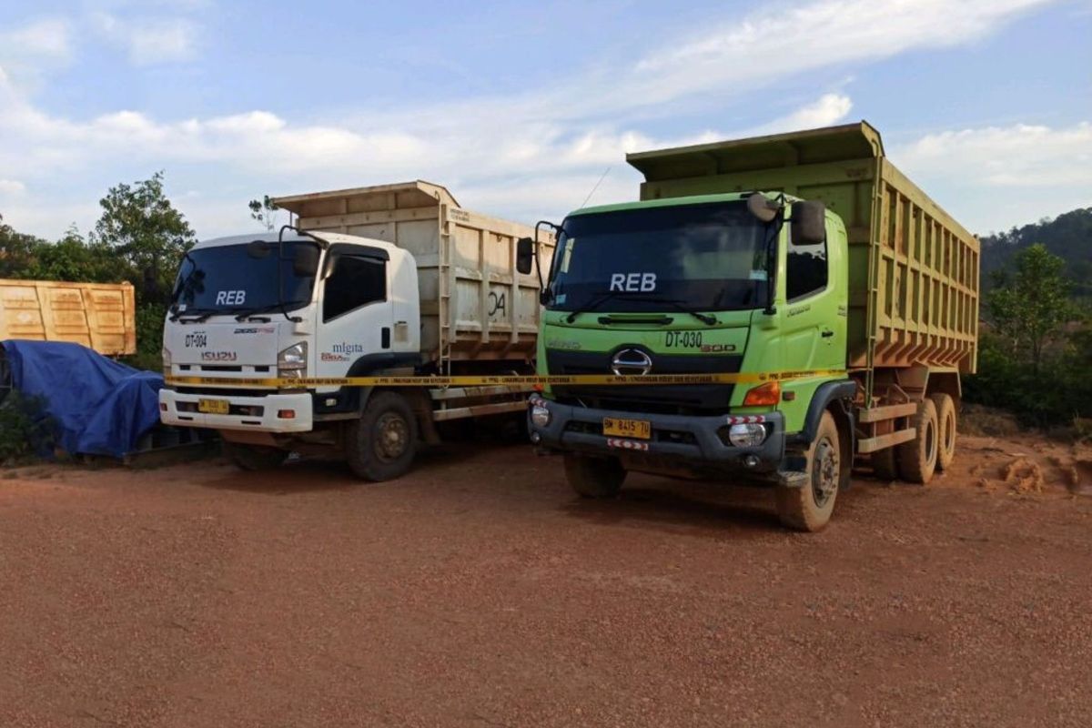 Cibinong, Kementerian ESDM, Ditjen Gakkum, tambang bauksit ilegal, Tambang Bauksit Ilegal di Cibinong Terungkap, ESDM: Potensi Rugikan Negara Miliaran Rupiah