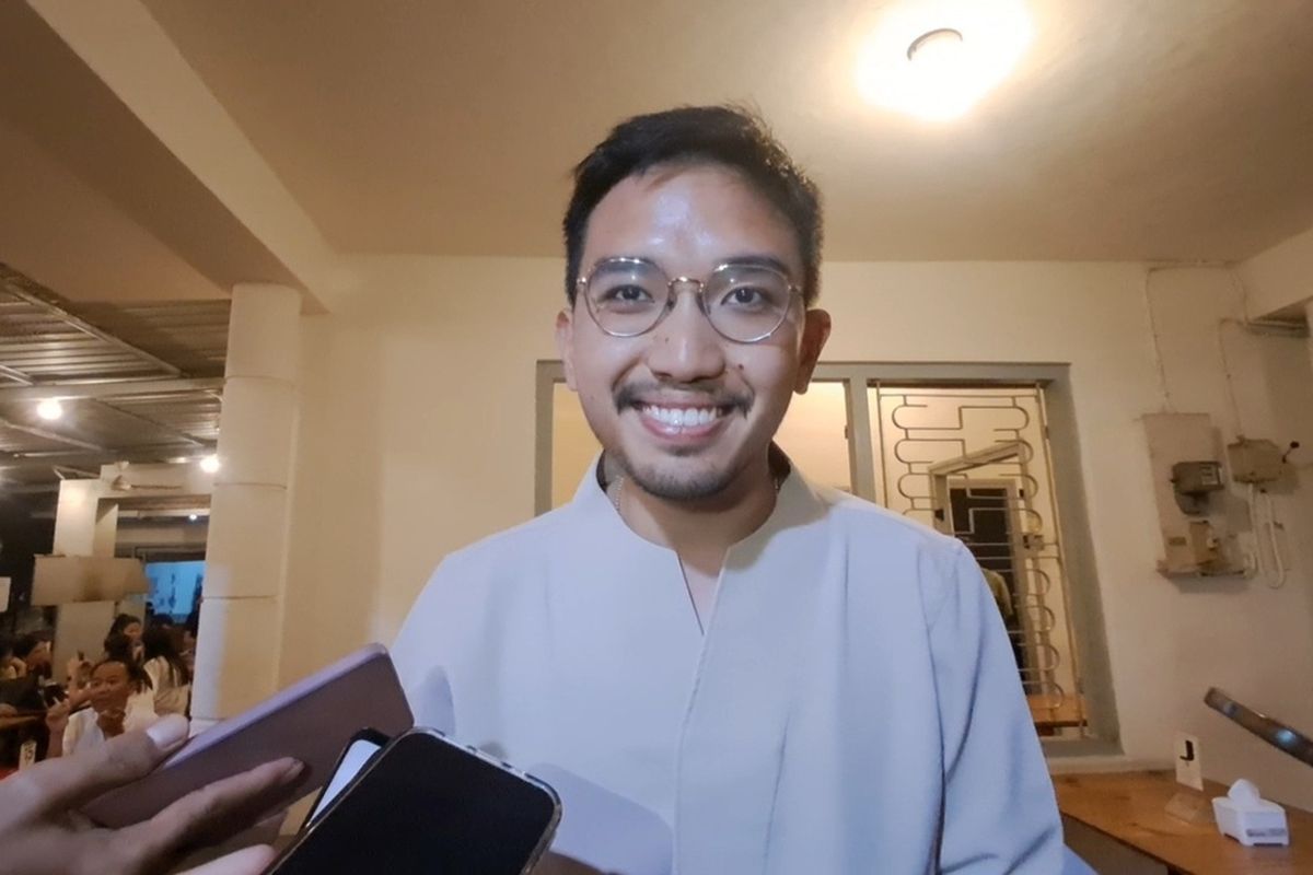 Pemimpin Pura Mangkunegaran, Raja Keraton Solo, Pakubuwono XIII, Gusti Bhre, Mangkunegara X, raja keraton Solo, mangkunegara x, gusti bhre, Pakubuwono XIII meninggal, pemimpin pura mangkunegaran, siapa pemimpin pura mangkunegaran, pakubuwono meninggal, siapa pengganti pakubuwono, gusti purboyo solo, Pakubuwono XIII Meninggal, Kenapa Gusti Bhre Tidak Jadi Raja Keraton Solo?