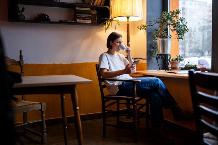 nama cafe yang unik, cafe aesthetic, Nama cafe aesthetic, 200 Nama Cafe Aesthetic yang Unik, Lucu, dan Mudah Diingat, Nama Cafe Aesthetic yang Unik dan Mudah Diingat, Inspirasi Nama Cafe Aesthetic, Nama Cafe Aesthetic Berdasarkan Konsep, Nama Cafe Aesthetic Berdasarkan Jenis Usaha, Nama Cafe Aesthetic dari Berbagai Bahasa, Tips Memilih Nama Cafe Aesthetic, Kesalahan yang Harus Dihindari Saat Membuat Nama Cafe Aesthetic, FAQ Seputar Nama Cafe Aesthetic, Kesimpulan