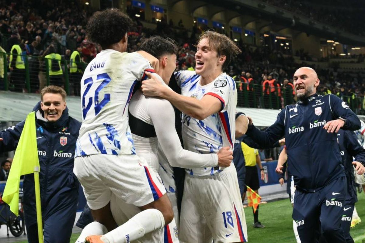 Norwegia, Swedia, Jorgen Strand Larsen, Alexander Isak, Piala Dunia 2026, Haaland Cuma Nonton, Norwegia Libas Swedia 3-1 Jelang Piala Dunia 2026