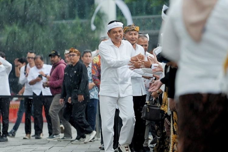truk, ODOL, kendaraan bermotor, Truk ODOL, KDM Larang Truk ODOL Beroperasi di Jawa Barat Mulai Tahun Depan