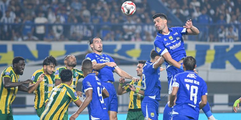 Super League, Persib, PSBS Biak, Persib vs PSBS Biak, Heri Susanto, Super League 2025-2026, PSBS, Kadu, Hasil Persib Vs PSBS 1-0: Diwarnai 1 Kartu Merah, Gol Berguinho Jadi Penentu
