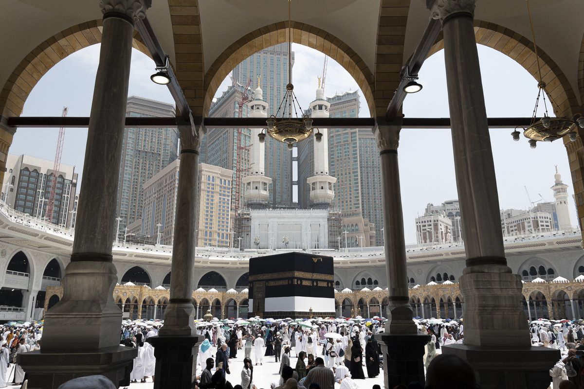 visa haji furoda tidak terbit, visa haji furoda adalah, refund biaya haji furoda, refund biaya haji furoda 100 persen, Visa Haji Furoda Tidak Terbit, Calon Jemaah Travel Ini Ditawari Refund 100 Persen