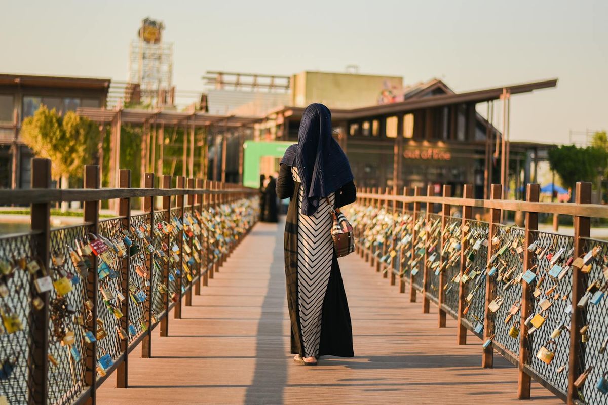 Muslim Friendly, wisata ramah muslim, muslim friendly, Bukan Cuma Restoran Halal, Wisata Ramah Muslim Perlu Apa Lagi?, Tempat makanan halal, Penginapan dengan arah kiblat, Itinerary yang pas dengan waktu shalat, Wisata yang akan dituju