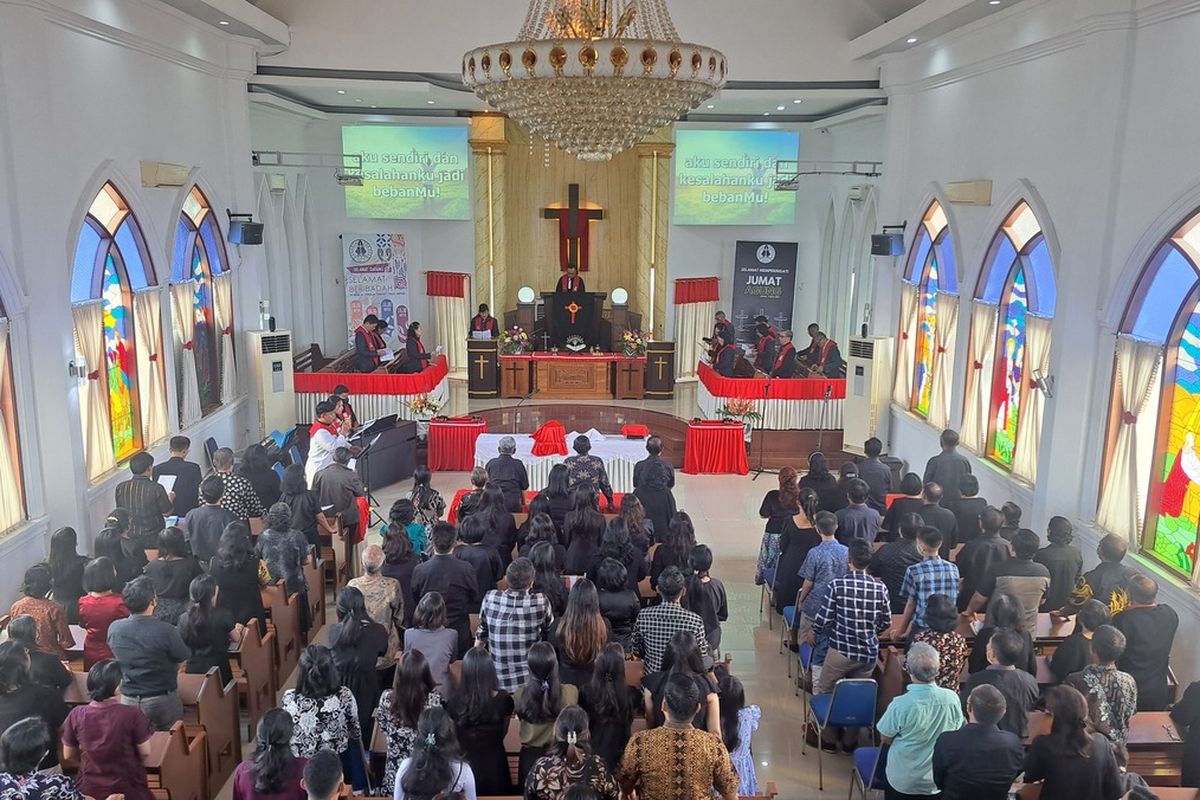 18 April 2025 apakah libur nasional, Hari libur apa tanggal 18 April, Hari libur apa yang jatuh pada tanggal 18 April 2025, hari libur wafat isa almasih, jumat agung kapan, paskah kapan 2025, tanggal 18 april hari libur apa, Tanggal 18 April 2025 Hari Libur Apa, Tanggal 18 April 2025 Hari Libur Apa?