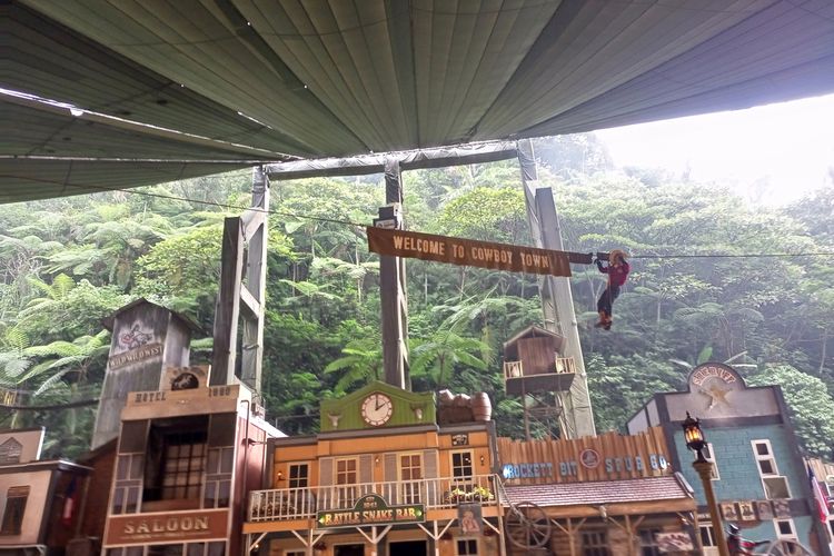 tempat wisata, Bogor, olahraga, Rekomendasi 6 Wisata di Bogor yang Cocok untuk Bersantai dan Olahraga, 1. Kebun Raya Bogor, 2. Lapangan Sempur, 3. Taman Kencana, 4. Kawasan Wisata Gunung Mas, 5. Taman Safari Indonesia, 6. Situ Gede