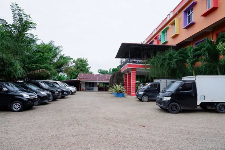 Pacu Jalur 2025, Festival Pacu Jalur 2025, pacu jalur kuansing, pacu jalur 2025, penginapan dekat Pacu Jalur 2025, hotel dekat Pacu Jalur 2025, wisma dekat Pacu Jalur, Teluk Narosa, 8 Penginapan di Dekat Festival Pacu Jalur 2025 Kuansing, Catat Lokasinya!, Wisma Hasanah, Hotel Pujangga, Latifa Hotel, Wisma Sabilion, Wisma Gerbang Sari, Wisma Oshin 2, Wisma Rani, Angela Hotel