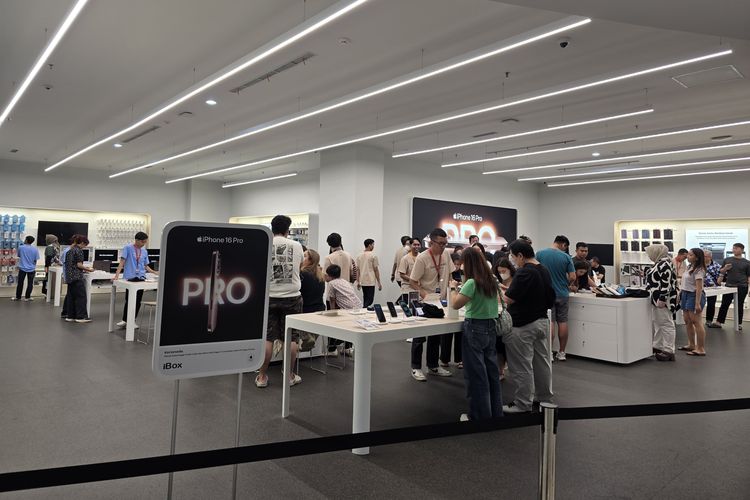 iPhone, iPhone 16, iPhone 17, Konsumen Beli iPhone 16 Sekarang, Takut Tarif Trump dan Khawatir iPhone 17 Lama