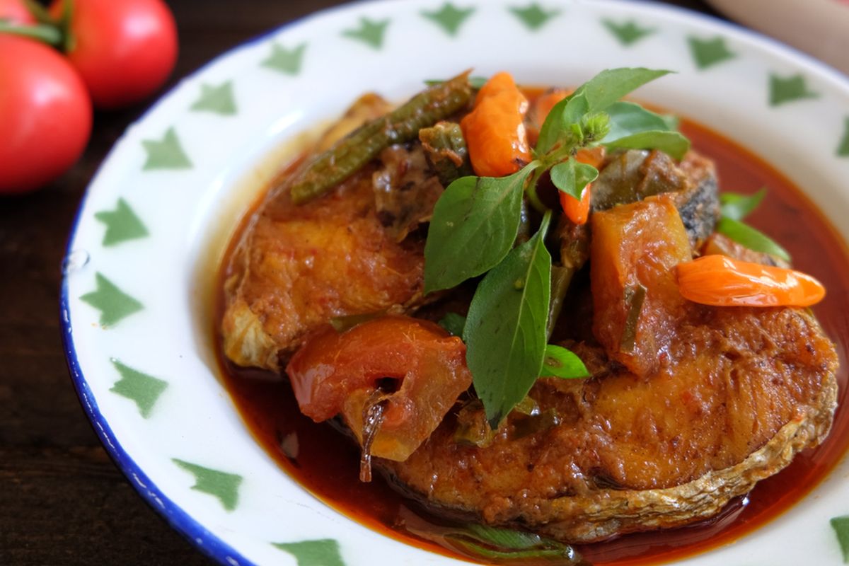 Hidangan, Menu, Ikan, Asam Padeh Ikan, Resep Ikan Asam Padeh Tanpa Santan, Lauk Pedas Segar untuk Makan Siang