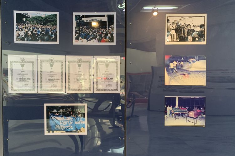 Museum Tragedi 12 Mei 1998, sejarah Museum Tragedi 12 Mei 1998, museum tragedi 12 mei 1998 universitas trisakti, lokasi Museum Tragedi 12 Mei 1998, koleksi foto Museum Tragedi 12 Mei 1998, BERITA FOTO: Tapak Tilas 27 Tahun Reformasi di Museum Tragedi 12 Mei 1998