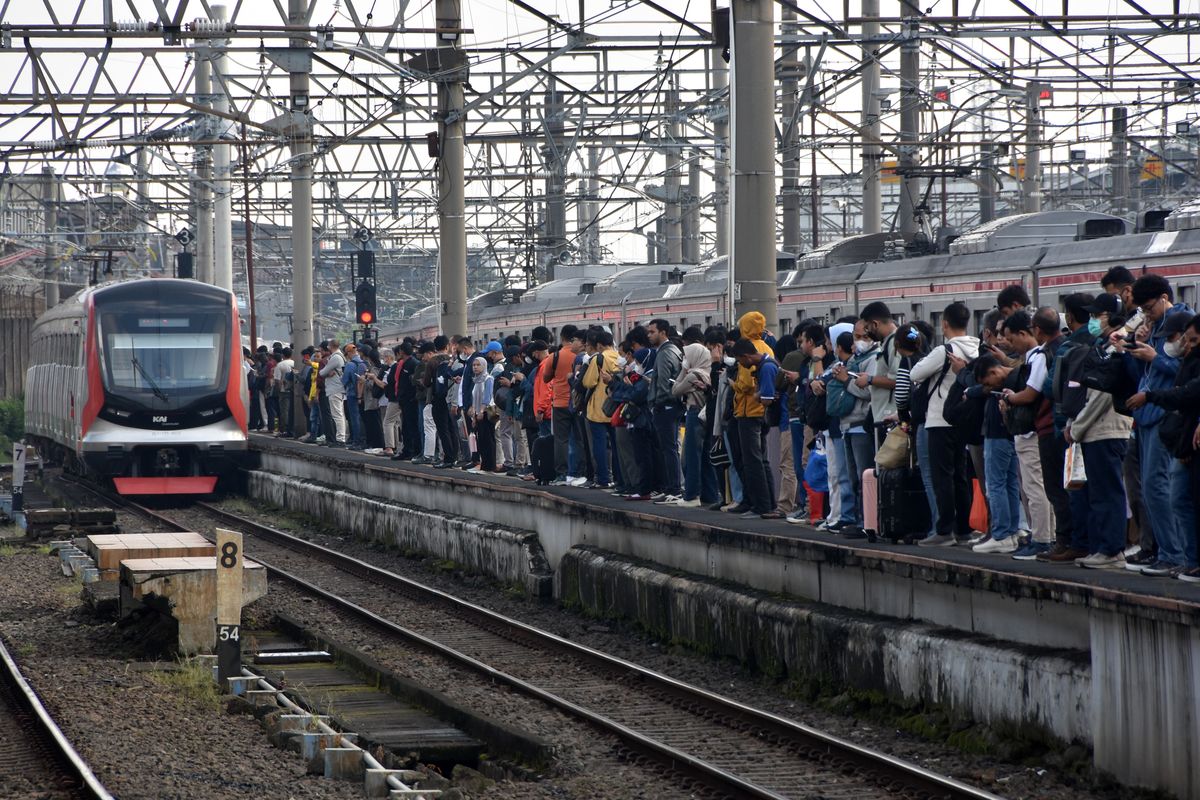 Stasiun Bogor, KAI Commuter, Jalur 6-8 Stasiun Bogor Akan Ditutup Sementara, Apa Saja yang Berubah?