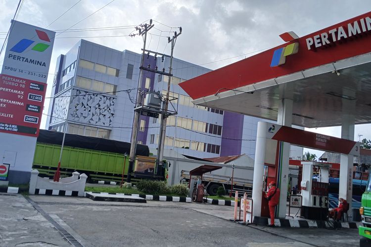 pajak kendaraan listrik, pabrik BYD, opsen, Tito Karnavian, Mitos atau Fakta, Mobil Diesel Modern, Biosolar, Toyota Veloz, Pajak Kendaraan Listrik, Opsen Pajak