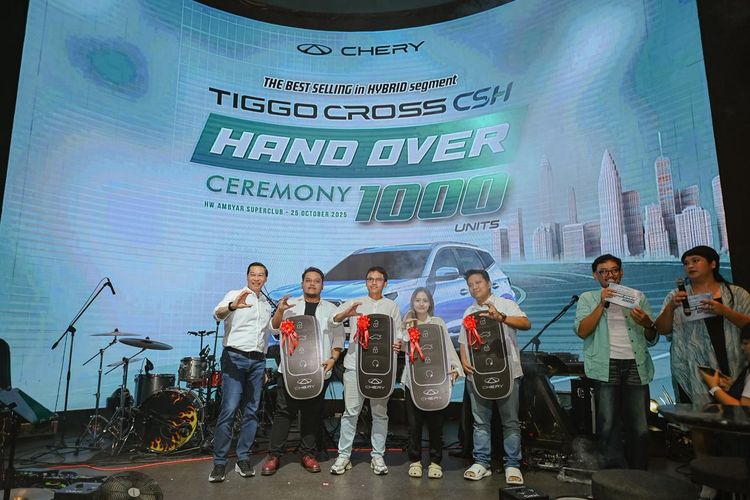 Chery, Chery Indonesia, Tiggo, Chery Sales Indonesia, Tiggo Cross, Tiggo Cross CSH, Chery Serahkan 1.000 Unit Tiggo Cross CSH ke Konsumen