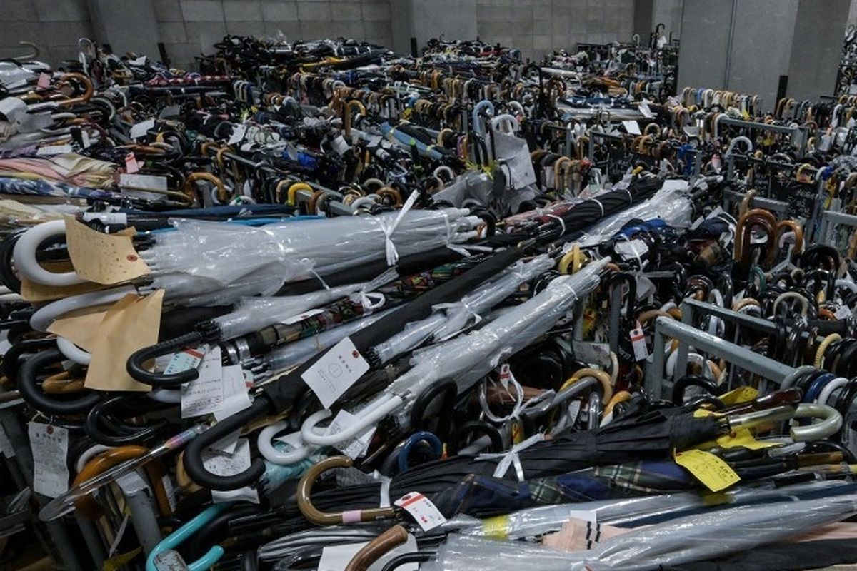 budaya jepang, barang hilang di Jepang, lost and found jepang, tempat barang hilang di jepang, mencari barang hilang di jepang, Kok Bisa, Barang Hilang di Jepang Hampir Selalu Kembali ke Pemiliknya?