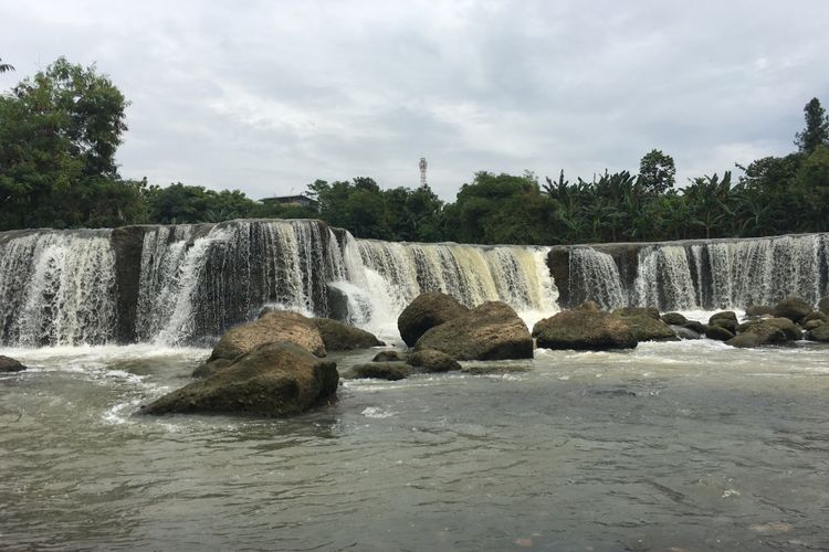 wisata air terjun, Curug, 5 Air Terjun Dekat Jakarta, Pas untuk Liburan Long Weekend