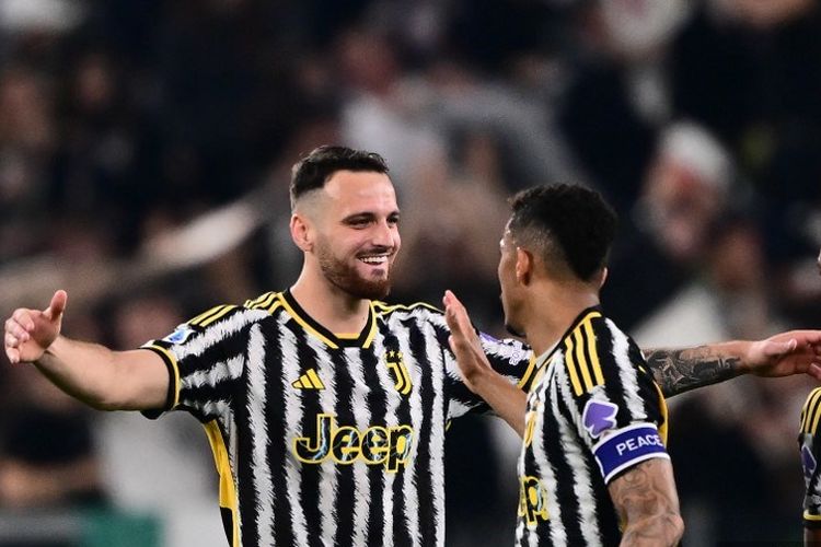 Juventus, Federico Gatti, Cagliari, Juventus vs Cagliari, Liga Italia, Dusan Vlahovic, federico gatti, prediksi susunan pemain juventus vs cagliari, Prediksi Susunan Pemain Juventus Vs Cagliari di Liga Italia, Gatti dan Vlahovic Main?