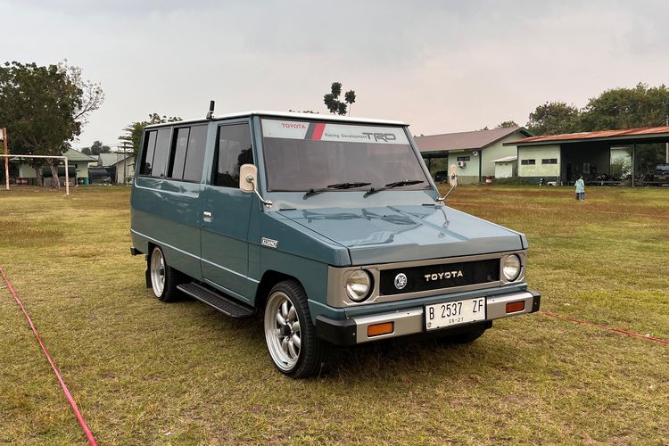 kijang doyok, Komunitas otomotif, mobil legendaris, biaya perawatan murah, Kijang Doyok: Mobil Tua yang Bandel dengan Karakter Unik