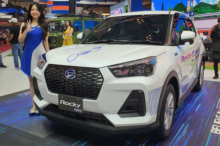 baterai, irit, Surabaya, teknologi, Astra Daihatsu Motor, Rocky Hybrid, e-Smart Hybrid, fitur, efisiensi bahan bakar, Daihatsu Rocky e-Smart Hybrid Debut di Surabaya