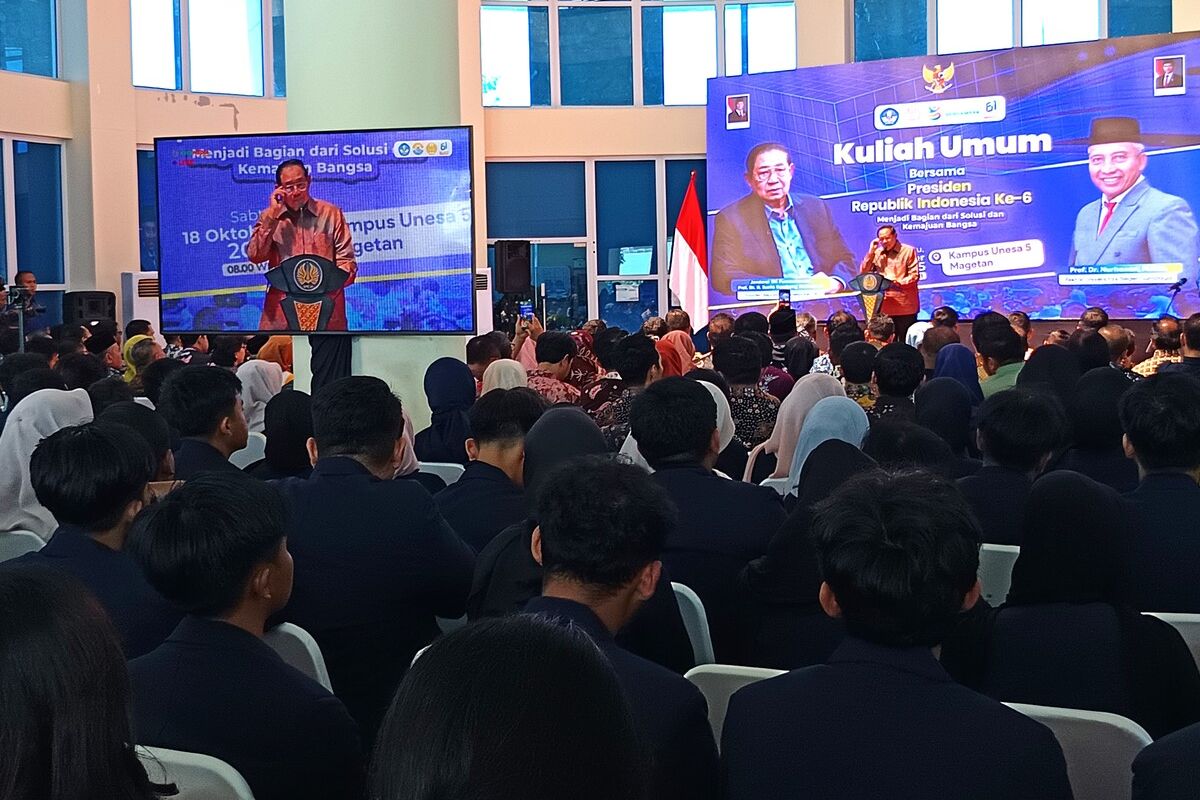 Jawa Timur, Magetan, indonesia emas 2045, Unesa Magetan, SBY, Unesa Magetan, dan Indonesia Emas 2045, Optimisme dalam Menghadapi Tantangan Zaman, SBY Berbagi Kisah Perjalanan Hidupnya, Visi Indonesia Emas 2045: Optimisme dengan Realisme, Pesan SBY, Kehadiran SBY Jadi Inspirasi bagi Civitas Akademika Unesa