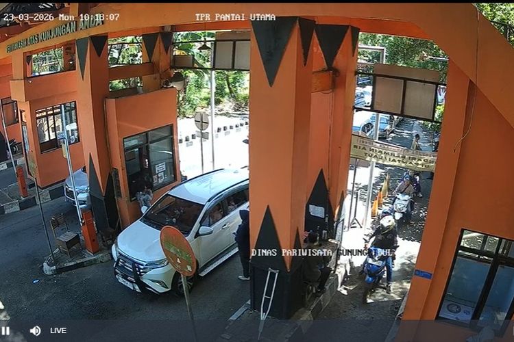 Pantai, TPR Utama Baron, libur Lebaran, Libur Lebaran, TPR Baron Padat, Akses Pantai Gunungkidul Mulai Macet