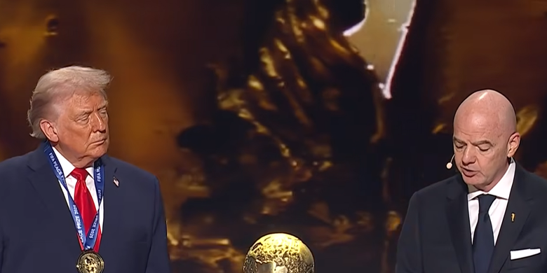 Gianni Infantino, FIFA, Sepp Blatter, CONMEBOL, Piala Dunia, Gianni Infantino Pastikan Maju Lagi Jadi Presiden FIFA, Siap Menjabat hingga 2031