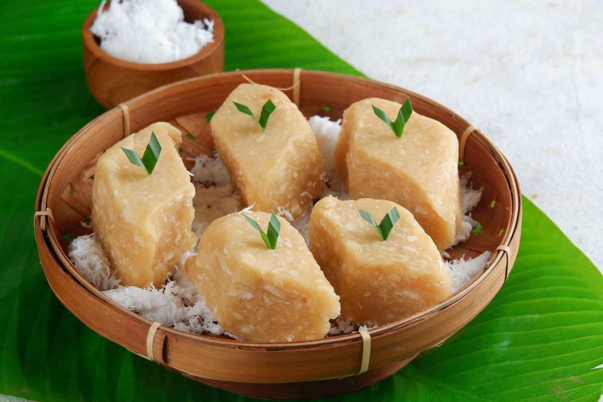 bahan getuk singkong, getuk singkong, getuk singkong gula merah, getuk singkong kukus, membuat getuk singkong, Cuma Dikukus, Begini Cara Bikin Getuk Singkong Gula Merah 4 Bahan