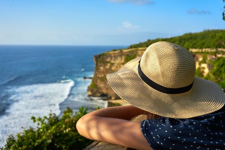 Okupansi hotel, libur Lebaran 2025, hotel di Yogyakarta, okupansi hotel, okupansi hotel di Bali, hotel di yogyakarta, libur lebaran 2025, Okupansi Hotel di Daerah Wisata Turun Saat Libur Lebaran 2025, Apa Sebabnya?, Apa yang Terjadi di Yogyakarta?, Bagaimana dengan Situasi di Jawa Barat?, Apakah di Bali Lebih Baik?, Apa Penyebab Penurunan Okupansi Hotel?