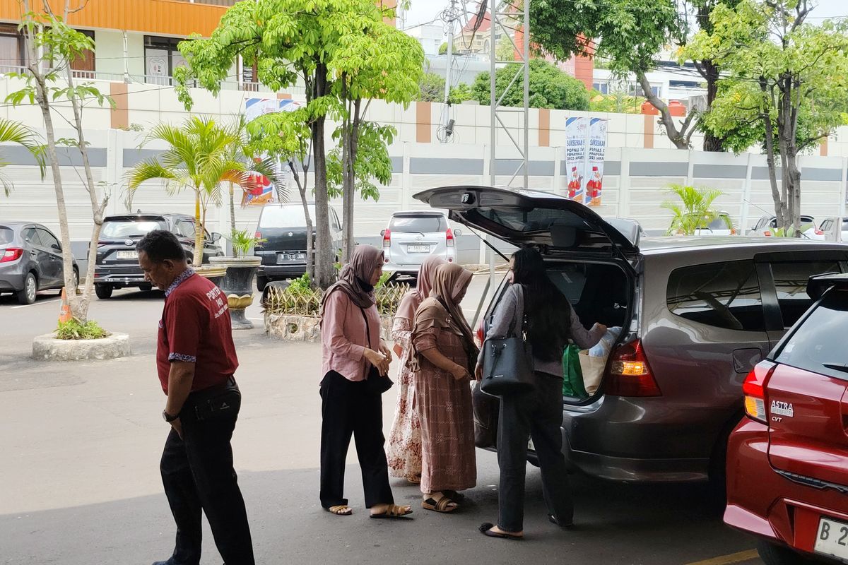 Stasiun Pasar Senen, titik drop off di stasiun pasar senen, titik pick up di stasiun pasar senen, lokasi antar jemput penumpang di stasiun pasar senen, Jangan Salah Turun! Ini Titik Drop Off dan Pick Up di Stasiun Pasar Senen