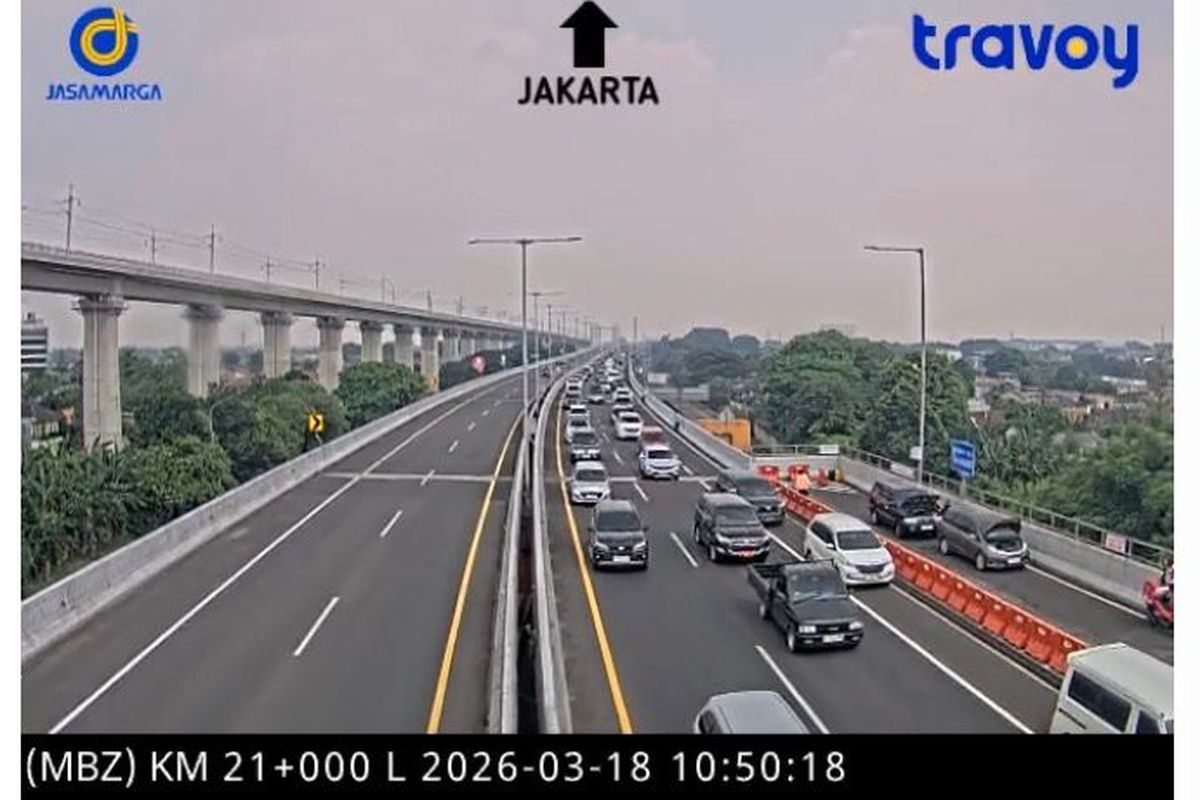 Travoy, mudik, Volume Kendaraan di Ruas MBZ Arah Cikampek Terpantau Padat