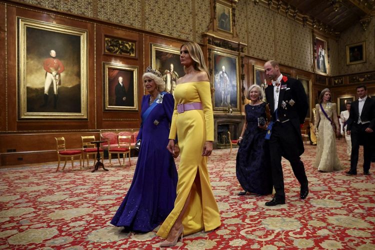 Kerajaan Inggris, Donald Trump, Melania Trump, raja charles iii, Ratu Camilla, Gaya Melania Trump, gaun melania trump, outfit melania trump, gaya busana melania trump, Gaun Melania Trump di Perjamuan Kerajaan Inggris Jadi Sorotan, Mengapa?