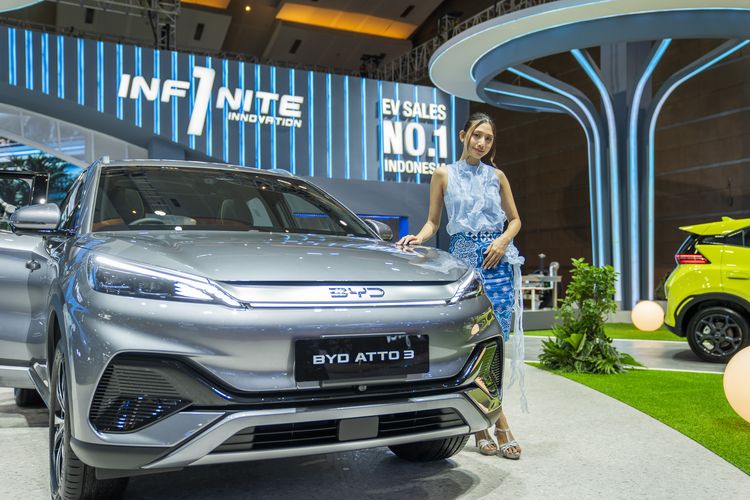 Gabungan Industri Kendaraan Bermotor Indonesia, Gaikindo, mobil listrik, BYD Motor Indonesia, Indonesia International Motor Show, IIMS, IIMS 2026, BYD Lengkapi Varian Mobil Listrik Andalannya di IIMS 2026