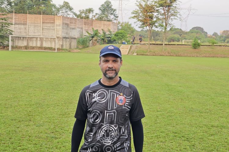 Super League, pelatih Persija, Persija vs PSBS Biak, Van Basty Sousa, klasemen sementara super league, live streaming persija vs psbs biak, gelandang persija, Persija Vs PSBS Biak, Van Basty Sousa Ingin Main Layaknya di Depan Jakmania