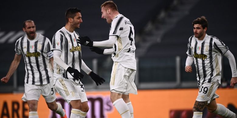 bursa transfer, Liga Italia, Serie A, Dusan Vlahovic, Fiorentina, Juventus, Khvicha Kvaratskhelia, Napoli, Dejan Kulusevski, Daftar 10 Penjualan Termahal Liga Italia Bursa Transfer Januari
