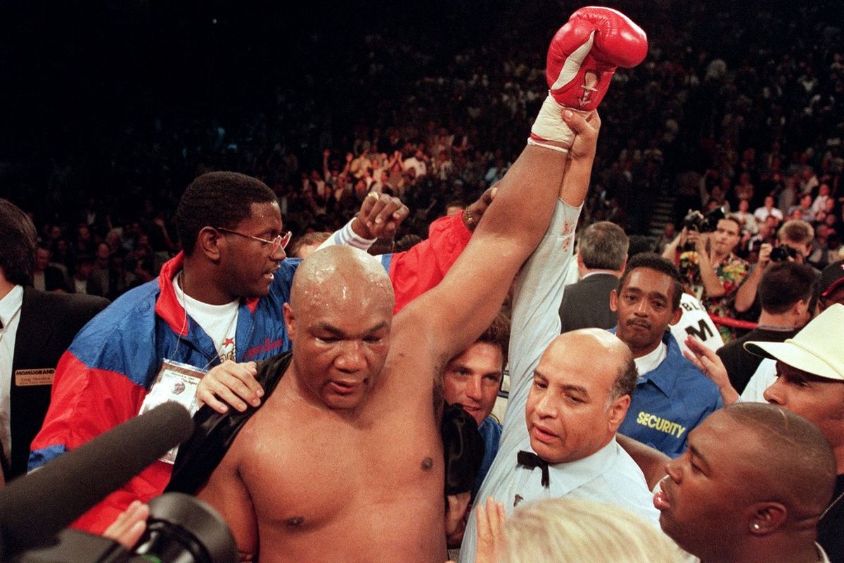 Muhammad Ali, Tinju, Mike Tyson, George Foreman, tinju dunia, George Foreman meninggal dunia, Legenda Tinju George Foreman Meninggal Dunia, Mike Tyson Beri Hormat