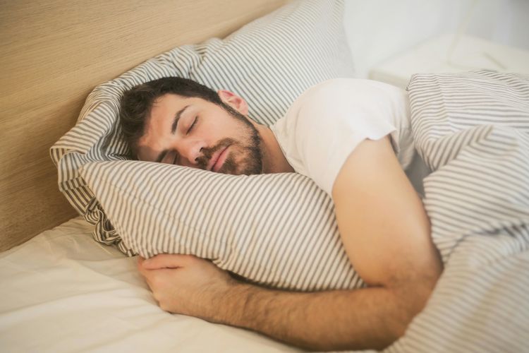 Apakah tidur enam jam cukup, apakah tidur 6 jam sudah cukup, apakah tidur 6 jam normal, apakah tidur 6 jam baik, apa tidur 6 jam cukup, tidur 6 jam sehari apakah cukup, tidur enam jam sehari, apakah tidur enam jam cukup, Apakah Tidur 6 Jam Cukup? Ini Kata Pakar