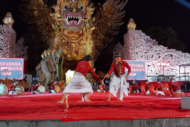 Bali, Buleleng, Harmoni di Buleleng, Saat Tari Burdah Muslim Pegayaman Menyatu dengan Adat Bali