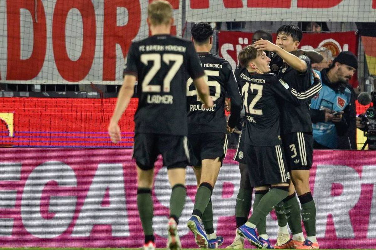 Bundesliga, Bayern Muenchen, Bayern, Hasil Koeln Vs Bayern 1-3: Die Roten Panen Rekor