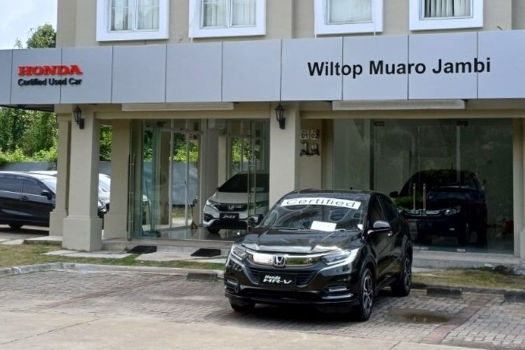 stiker, mobil baru, mobil, stiker mobil, Stiker di Mobil Baru Baiknya Dilepas, Tak Pengaruhi Nilai Jual