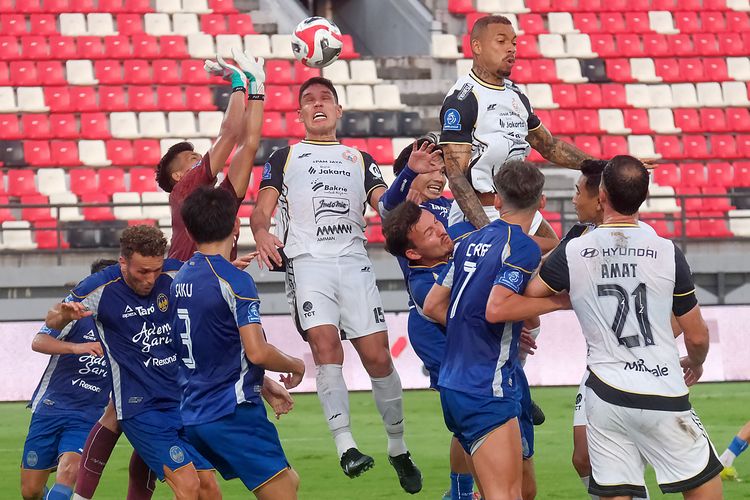 Persib Bandung vs PSIM Yogyakarta, Bojan Hodak, Mauricio Souza, Jadwal Super League 2025-2026, Persib dan Persija Main Hari Ini