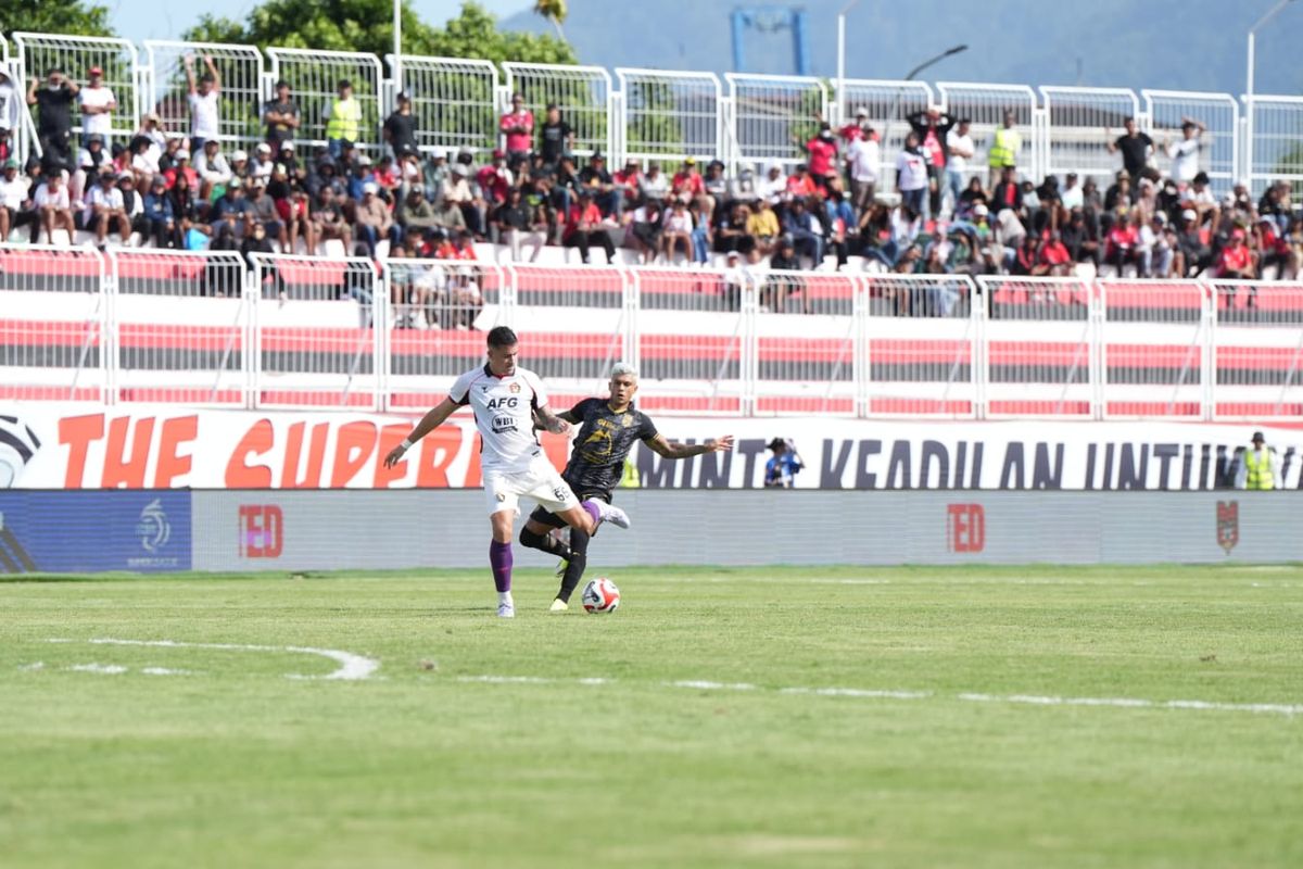 Super League, klasemen Super League, Malut United, Persija Jakarta, Persib Bandung, Persijap Jepara, Update Klasemen Super League 2025-2026: Malut Buntuti Persija dan Persib