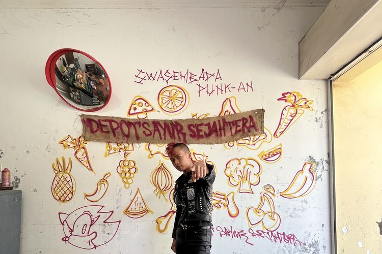 Kisah Kipli Menghapus Stigma Negatif Anak Punk, Mandiri dan Tetap Merawat Diri, Berawal dari rasa penasaran, Punk sebagai identitas dan cara hidup, Fashion sebagai bentuk ekspresi, Menepis stigma yang melekat, Lebih dari sekadar penampilan