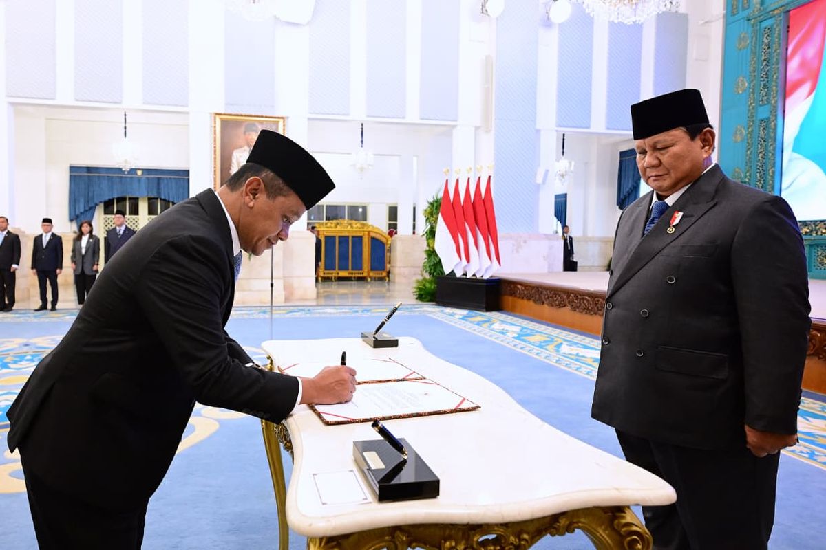 Dewan Energi Nasional, Bahlil Lahadalia, transisi energi, Prabowo Lantik Pengurus Dewan Energi Nasional di Istana Negara, Bahlil Ditunjuk Jadi Ketua Harian, Prabowo Pimpin Langsung Pelantikan Pengurus DEN, Bahlil Lahadalia Dilantik sebagai Ketua Harian DEN, Tugas DEN: Dorong Swasembada dan Transisi Energi, Daftar Pengurus Dewan Energi Nasional