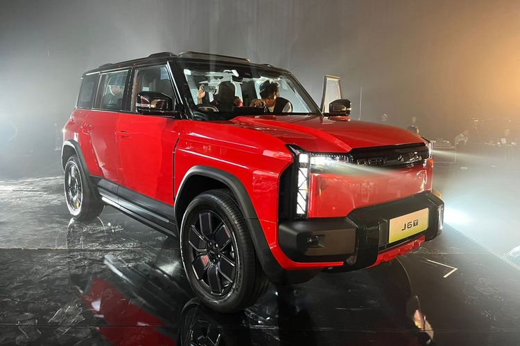 Chery J6, Chery Sales Indonesia, penjualan Chery, penjualan mobil, Penjualan Chery, Pasar otomotif, Chery J6 Jadi Tulang Punggung Penjualan Chery di Indonesia