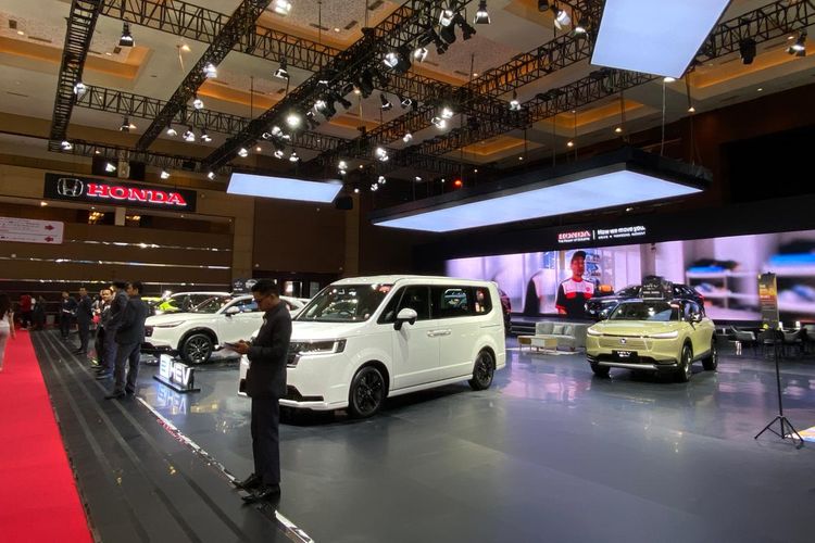 Atto 3 Advanced Plus, Motor Listrik Honda, IIMS 2026, Baterai, Sodium, Simulasi Kredit, Veloz Hybrid, Harga Tiket IIMS 2026, Motor Listrik Honda Diskon, Atto 3 Advanced Plus