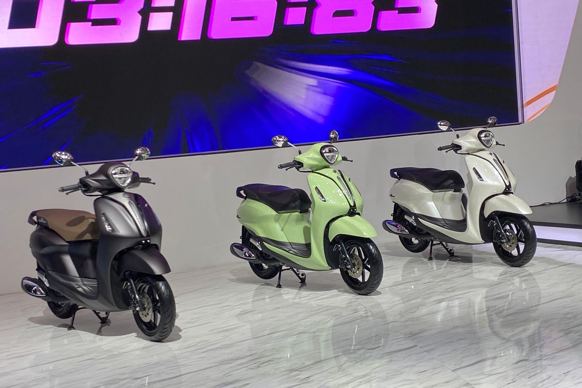 Yamaha, Grand Filano, yamaha, Yamaha Grand Filano, Yamaha Grand Filano Hybrid-Connected, skutik Yamaha, Yamaha Grand Filano, Skutik Bergaya Klasik-Modern
