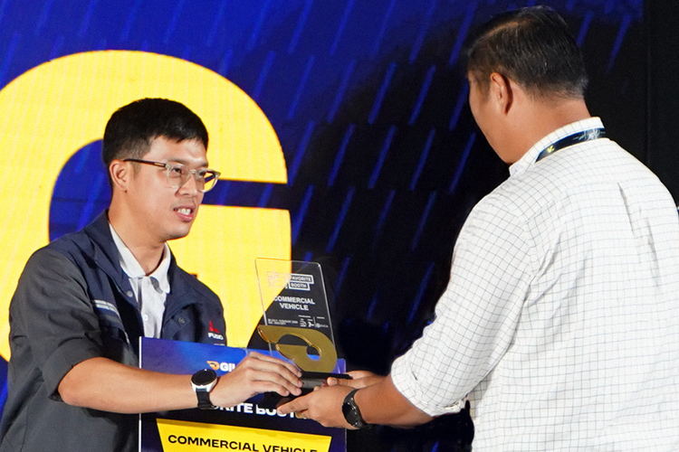 GIIAS 2025, Fuso, Kendaraan niaga, kendaraan niaga, Mitsubishi Fuso, Canter, fuso, Mitsubishi fuso, Mitsubishi Fuso Raih Booth Kendaraan Niaga Terfavorit di GIIAS 2025