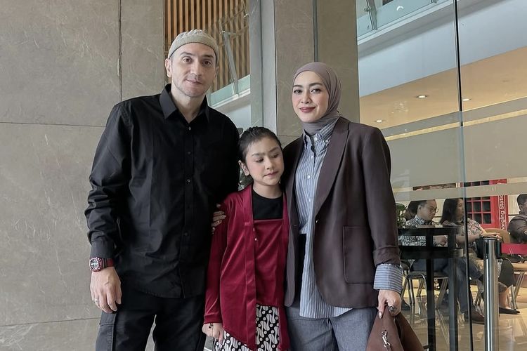 Gary Iskak, Gary Iskak Meninggal Dunia, Gary Iskak Meninggal Dunia Setelah Kecelakaan, kebersamaan Gary Iskak dan keluarga, Gary Iskak Tutup Usia, Ini Momen Kebersamaannya dengan Keluarga di Pentas Seni Sang Anak