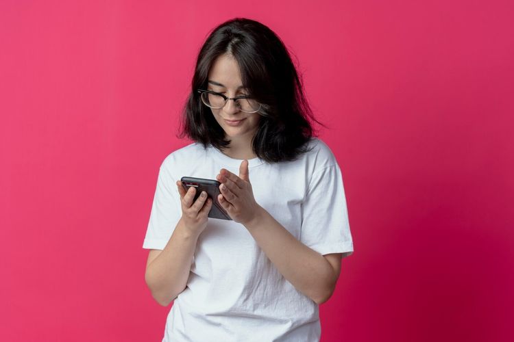 Pertanyaan tentang bullying, 50 Pertanyaan tentang Bullying, Dampak, dan Cara Mengatasinya, Pertanyaan tentang Bullying, Dampak, dan Cara Mengatasinya, Pertanyaan Umum tentang Bullying, Pertanyaan tentang Bullying untuk Diskusi dan Edukasi, Tips Membahas Pertanyaan tentang Bullying, FAQ Seputar Pertanyaan tentang Bullying, Kesimpulan